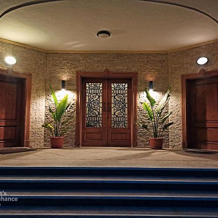 Paradise Studios Sheikh Zayed City Extérieur photo