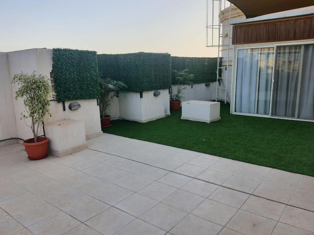 Paradise Studios Sheikh Zayed City Extérieur photo